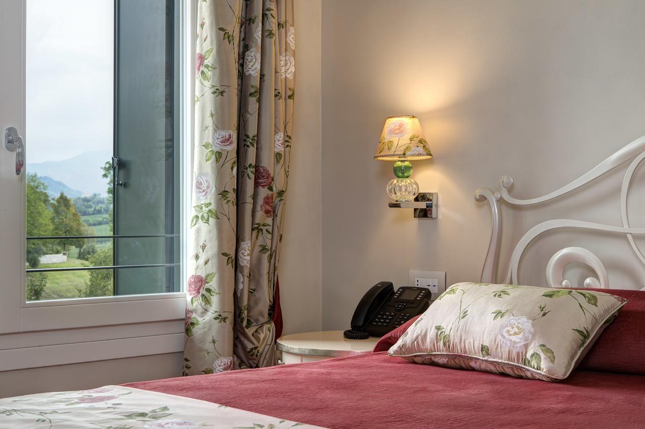 Colonia Resort Vittorio Veneto Bagian luar foto
